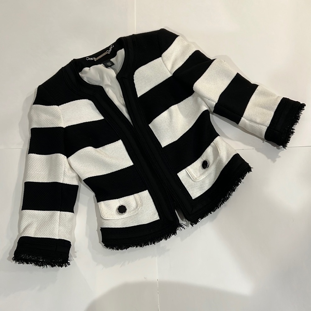 White House Black Market 00 suit blazer black and white